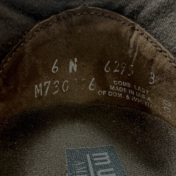 Munro Women's Comb Last Lace Up Suede Walking Ankle Bootie 6 N Brown Nubuck - Picture 8 of 11